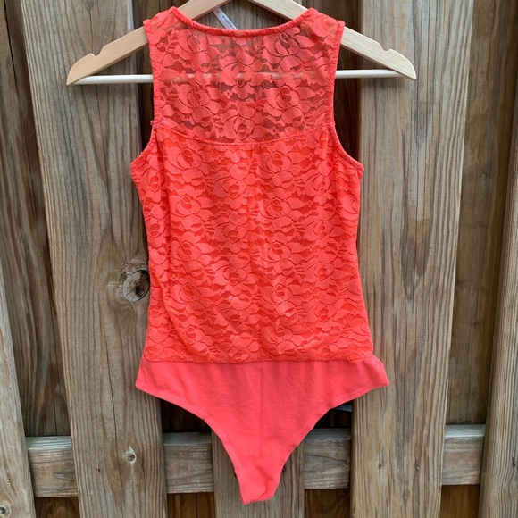 Love Nation Lace Plunge Bodysuit - Picture 4 of 8